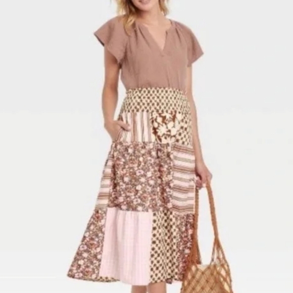 Universal Thread™ High-Rise Tiered Midi a-Line Skirt - Patchwork Size 4X - Picture 1 of 10